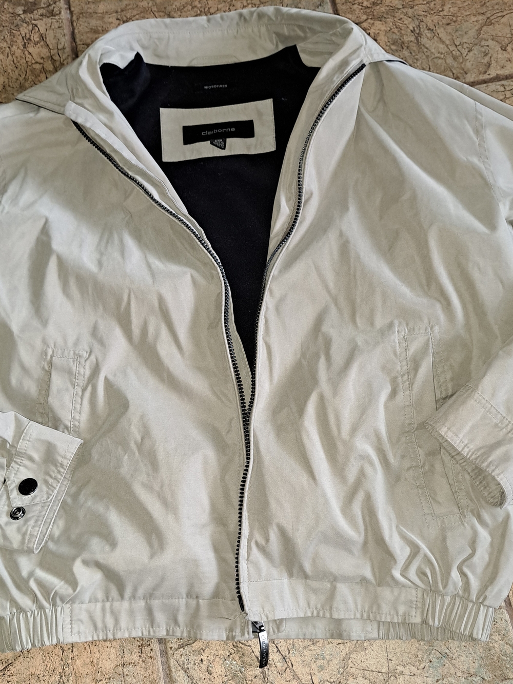 Claiborne White Men's Lightweight Zip Windbreaker